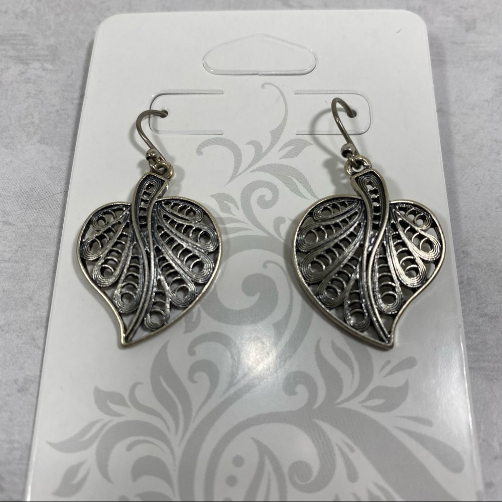 Silver Tone Leaf Dangle Hook Earrings Filigree 1"